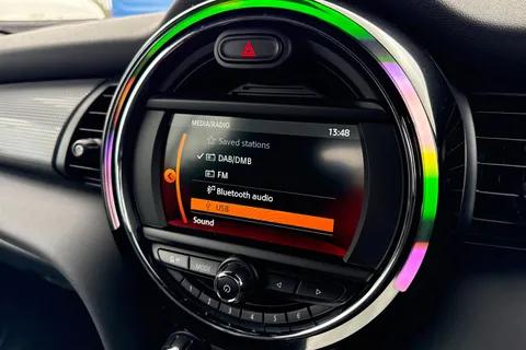 DK68OOW Mini Convertible 1.5 Cooper Sport Steptronic Euro 6 (s/s) 2dr Thumbnail #47