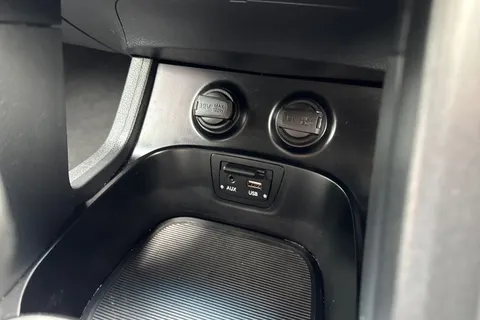 EN15LHT Hyundai Santa Fe 2.2 CRDi Premium Auto 4WD Euro 5 5dr (5 seat) Thumbnail #55