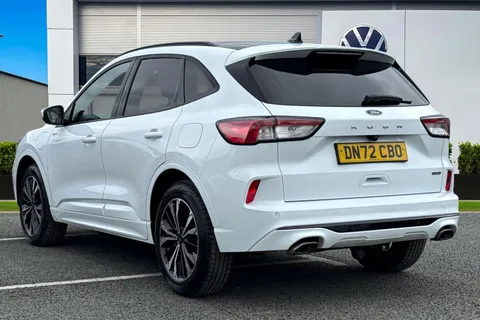 DN72CBO Ford Kuga 2.5 Duratec 14.4kWh ST-Line X Edition CVT Euro 6 (s/s) 5dr Thumbnail #3