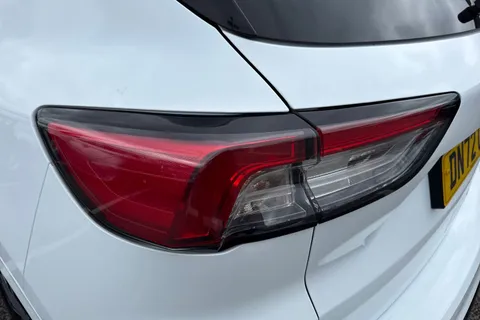 DN72CBO Ford Kuga 2.5 Duratec 14.4kWh ST-Line X Edition CVT Euro 6 (s/s) 5dr Thumbnail #25