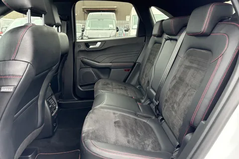 DN72CBO Ford Kuga 2.5 Duratec 14.4kWh ST-Line X Edition CVT Euro 6 (s/s) 5dr Thumbnail #37