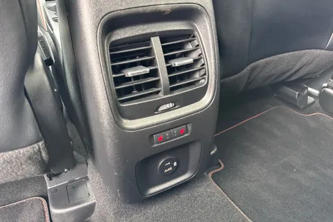 DN72CBO Ford Kuga 2.5 Duratec 14.4kWh ST-Line X Edition CVT Euro 6 (s/s) 5dr Thumbnail #39