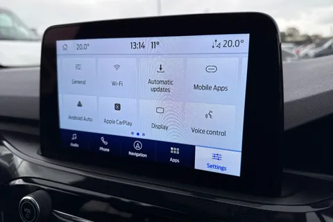 DN72CBO Ford Kuga 2.5 Duratec 14.4kWh ST-Line X Edition CVT Euro 6 (s/s) 5dr Thumbnail #58