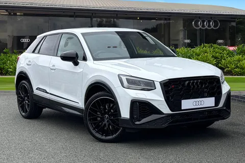  Audi SQ2 2.0 TFSI Black Edition S Tronic quattro Euro 6 (s/s) 5dr Thumbnail #2