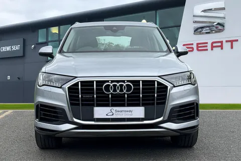 HJ70NPZ Audi Q7 3.0 TFSIe V6 55 Sport Tiptronic quattro Euro 6 (s/s) 5dr 14.1kWh Thumbnail #6