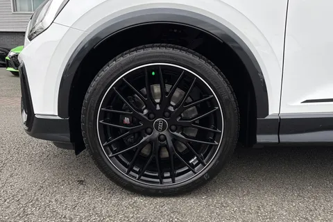  Audi SQ2 2.0 TFSI Black Edition S Tronic quattro Euro 6 (s/s) 5dr Thumbnail #13