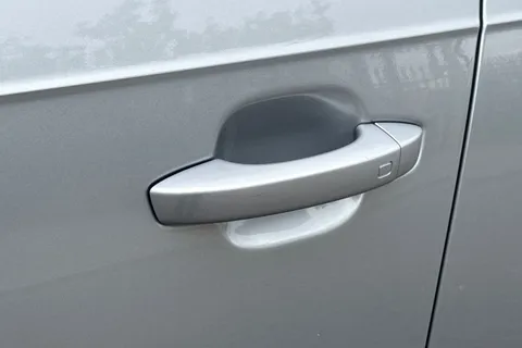 HJ70NPZ Audi Q7 3.0 TFSIe V6 55 Sport Tiptronic quattro Euro 6 (s/s) 5dr 14.1kWh Thumbnail #30