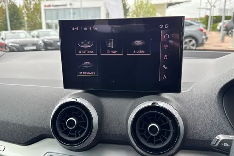  Audi SQ2 2.0 TFSI Black Edition S Tronic quattro Euro 6 (s/s) 5dr Thumbnail #37