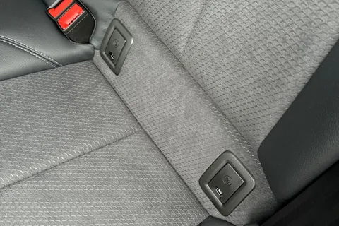  Audi SQ2 2.0 TFSI Black Edition S Tronic quattro Euro 6 (s/s) 5dr Thumbnail #60