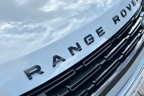 DU75YPD Land Rover Range Rover Evoque 2.0 D200 Dynamic SE 5dr Thumbnail #30