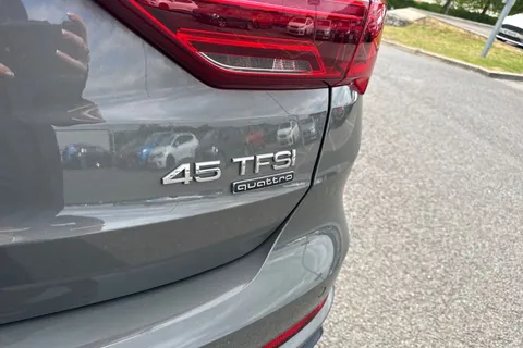 DG20EKT Audi Q3 2.0 TFSI 45 S line S Tronic quattro Euro 6 (s/s) 5dr Thumbnail #34