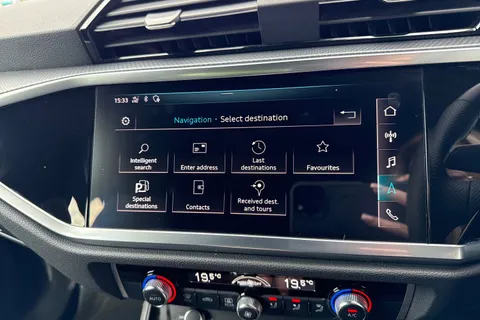 DG20EKT Audi Q3 2.0 TFSI 45 S line S Tronic quattro Euro 6 (s/s) 5dr Thumbnail #52