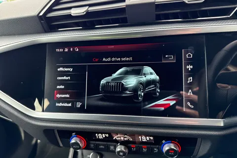 DG20EKT Audi Q3 2.0 TFSI 45 S line S Tronic quattro Euro 6 (s/s) 5dr Thumbnail #53