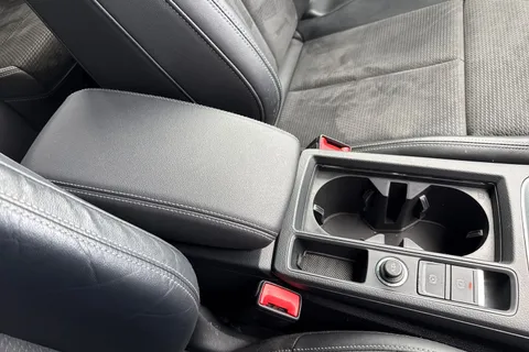 DG20EKT Audi Q3 2.0 TFSI 45 S line S Tronic quattro Euro 6 (s/s) 5dr Thumbnail #59