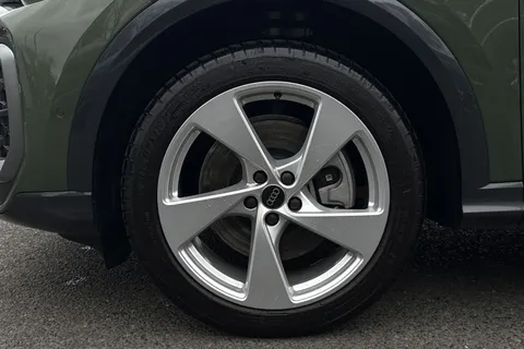 PX26KAU Audi Q5 SUV S line TDI quattro 204 PS S tronic Thumbnail #10