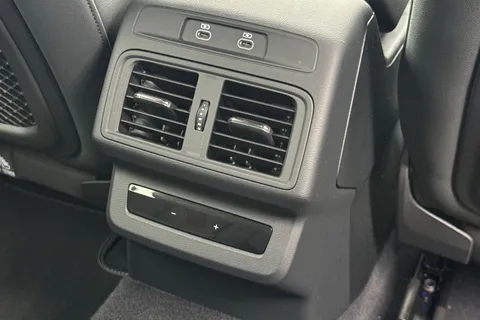 PX26KAU Audi Q5 SUV S line TDI quattro 204 PS S tronic Thumbnail #40