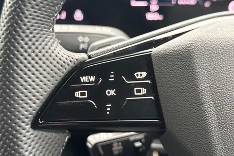 PX26KAU Audi Q5 SUV S line TDI quattro 204 PS S tronic Thumbnail #49
