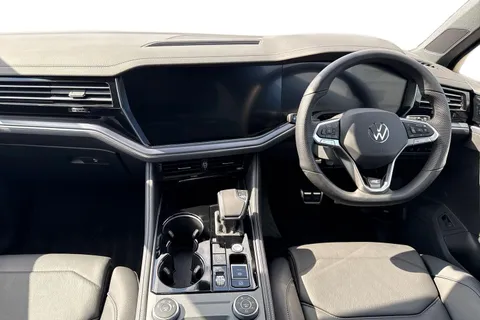 MJ75JFG Volkswagen Touareg 3.0 V6 TDI 4Motion 286 Black Edition 5dr Tip Auto **TOW BAR, DRIVER PACK** Thumbnail #17