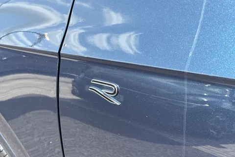 MJ75JFG Volkswagen Touareg 3.0 V6 TDI 4Motion 286 Black Edition 5dr Tip Auto **TOW BAR, DRIVER PACK** Thumbnail #26