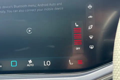 MJ75JFG Volkswagen Touareg 3.0 V6 TDI 4Motion 286 Black Edition 5dr Tip Auto **TOW BAR, DRIVER PACK** Thumbnail #42