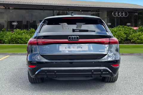  Audi A6 E-Tron Avant 100kWh Black Edition Auto quattro 5dr Thumbnail #5