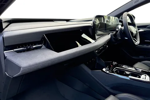  Audi A6 E-Tron Avant 100kWh Black Edition Auto quattro 5dr Thumbnail #15