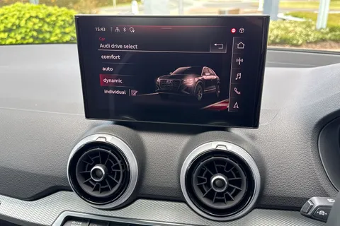 28 of 62 for Audi Q2 1.0 TFSI 30 Sport Euro 6 (s/s) 5dr