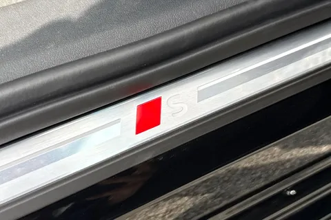  Audi A6 E-Tron Avant 100kWh Black Edition Auto quattro 5dr Thumbnail #40