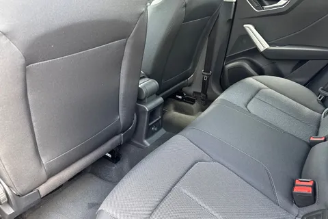 38 of 62 for Audi Q2 1.0 TFSI 30 Sport Euro 6 (s/s) 5dr