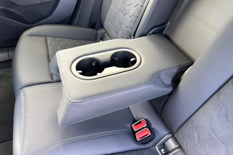  Audi A6 E-Tron Avant 100kWh Black Edition Auto quattro 5dr Thumbnail #44