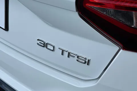 41 of 62 for Audi Q2 1.0 TFSI 30 Sport Euro 6 (s/s) 5dr