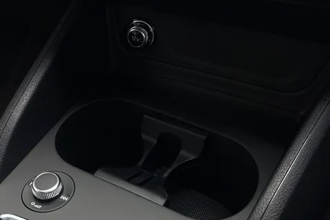 44 of 62 for Audi Q2 1.0 TFSI 30 Sport Euro 6 (s/s) 5dr