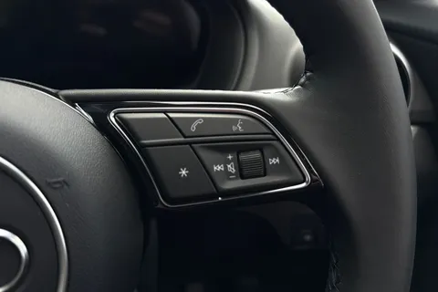 50 of 62 for Audi Q2 1.0 TFSI 30 Sport Euro 6 (s/s) 5dr