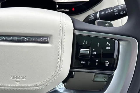  Land Rover Range Rover 3.0 P460e 38.2kWh Edition Auto 4WD Euro 6 (s/s) 5dr Thumbnail #18