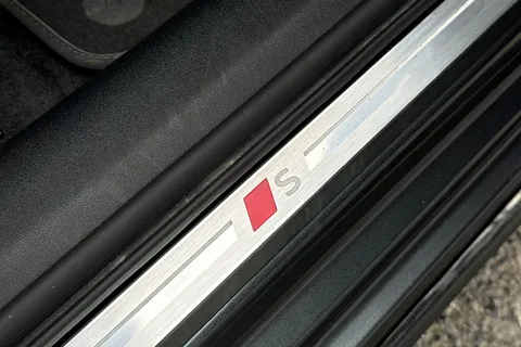 KN75RKU Audi A5 Edition 1 TFSI  204 PS S tronic Thumbnail #42