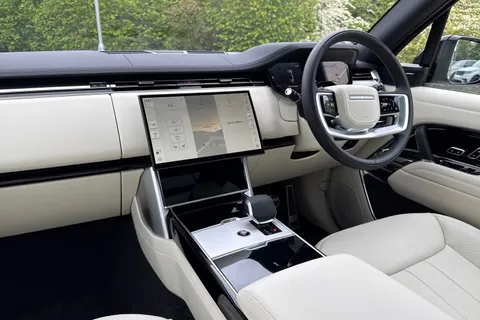  Land Rover Range Rover 3.0 P460e 38.2kWh Edition Auto 4WD Euro 6 (s/s) 5dr Thumbnail #44