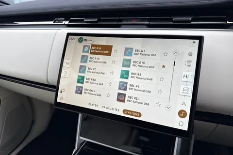  Land Rover Range Rover 3.0 P460e 38.2kWh Edition Auto 4WD Euro 6 (s/s) 5dr Thumbnail #47