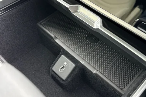  Land Rover Range Rover 3.0 P460e 38.2kWh Edition Auto 4WD Euro 6 (s/s) 5dr Thumbnail #53