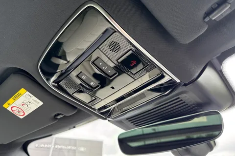  Land Rover Range Rover 3.0 P460e 38.2kWh Edition Auto 4WD Euro 6 (s/s) 5dr Thumbnail #58