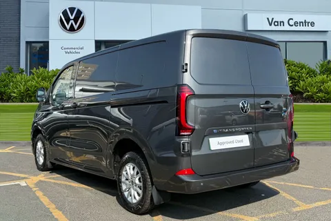 KY25PLF Volkswagen E-Transporter SWB 136PS 65kWh Electric Panel Van Thumbnail #2