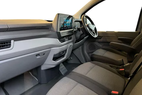 KY25PLF Volkswagen E-Transporter SWB 136PS 65kWh Electric Panel Van Thumbnail #15