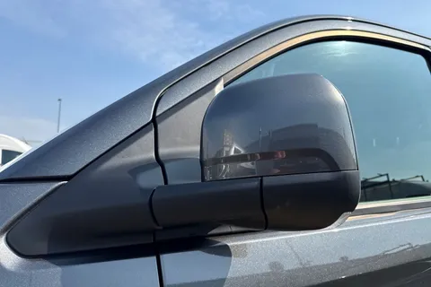 KY25PLF Volkswagen E-Transporter SWB 136PS 65kWh Electric Panel Van Thumbnail #31