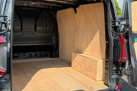 KY25PLF Volkswagen E-Transporter SWB 136PS 65kWh Electric Panel Van Thumbnail #44