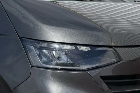 KY25PLF Volkswagen E-Transporter SWB 136PS 65kWh Electric Panel Van Thumbnail #60