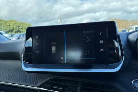 53 of 64 for PEUGEOT 208 1.2 PureTech Active Euro 6 (s/s) 5dr