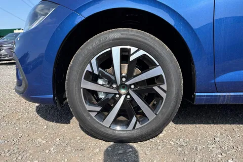  Volkswagen Polo 1.0 TSI Life 5dr DSG Thumbnail #6