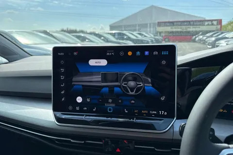  Volkswagen Golf 1.5 TSI Match 5dr Thumbnail #18