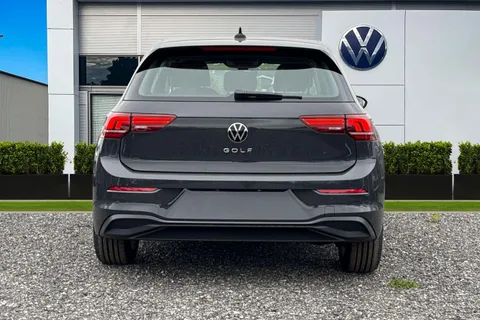  Volkswagen Golf 1.5 TSI Life 5dr Thumbnail #5