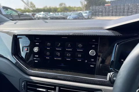  Volkswagen Polo 1.0 TSI Life 5dr DSG Thumbnail #31