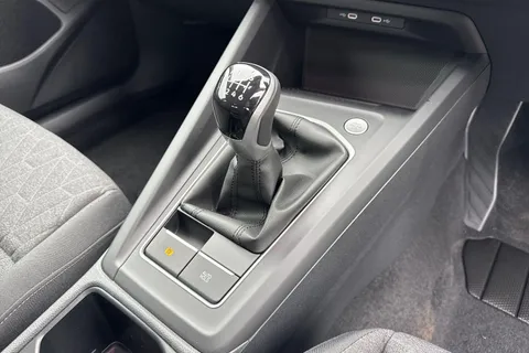  Volkswagen Golf 1.5 TSI Life 5dr Thumbnail #20